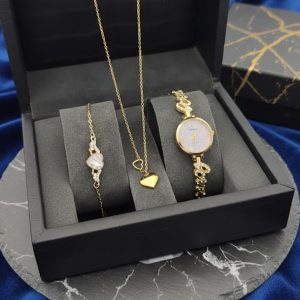 ست ساعت تایم فور یو و دستبند قلب بالدار و گردنبند طلایی