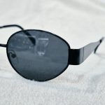 عینک آفتابی سلین CELINE استاندارد UV یونیسکس قاب ودسته مشکی - Image 2